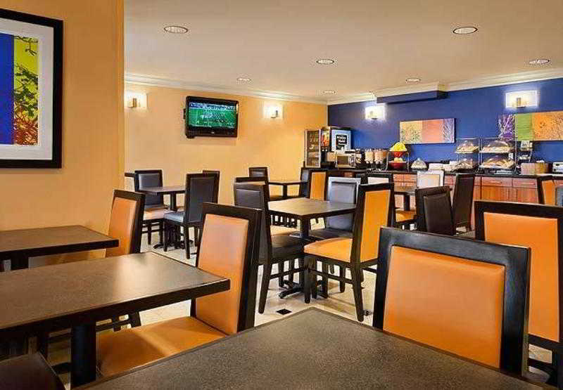 Fairfield Inn And Suites By Marriott Napa American Canyon Restaurace fotografie